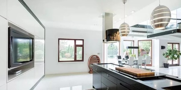 鋁包木門窗去哪里買更劃算？