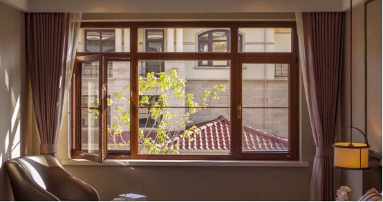 鋁包木門窗實(shí)拍