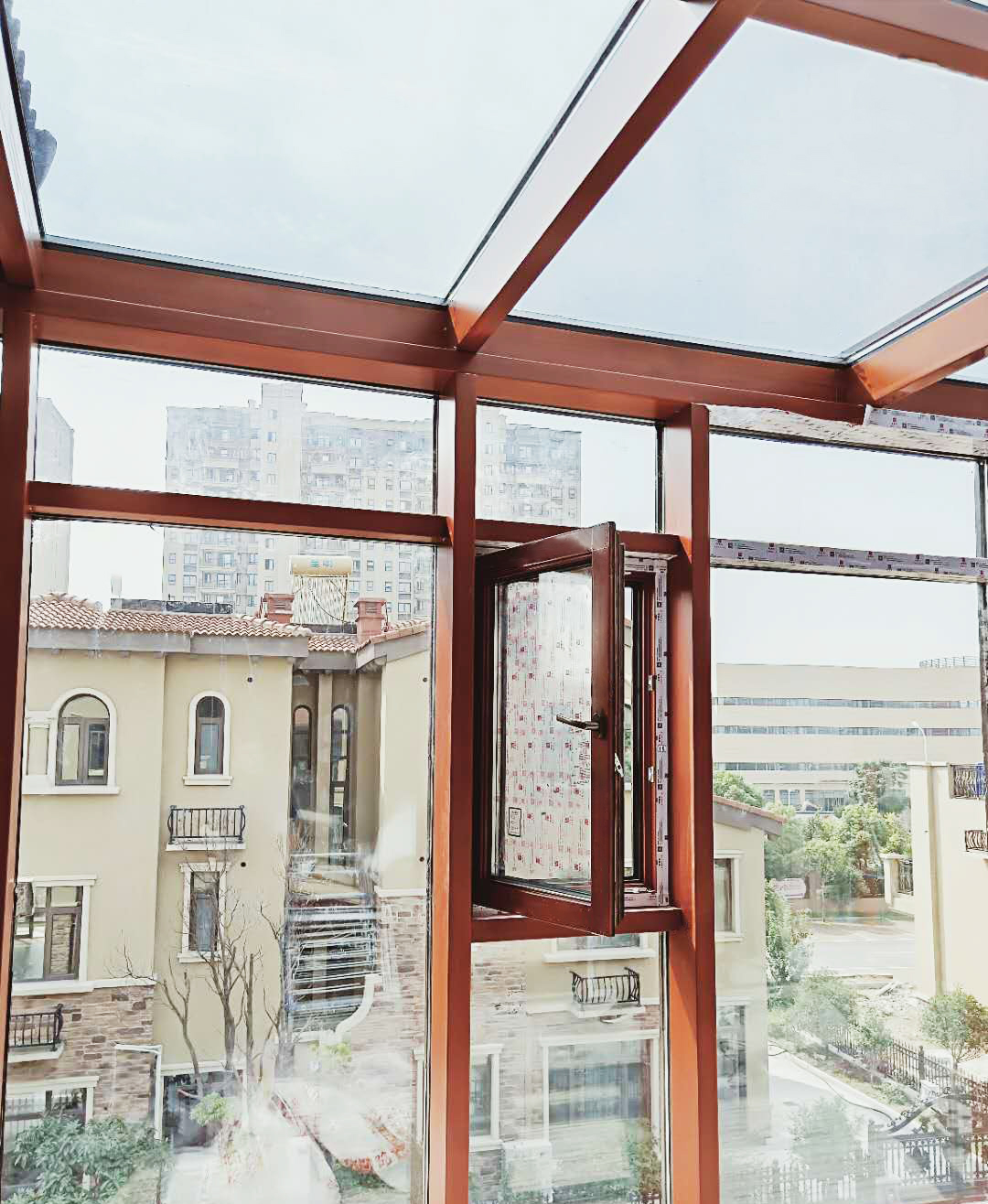 鋁包木陽(yáng)光房