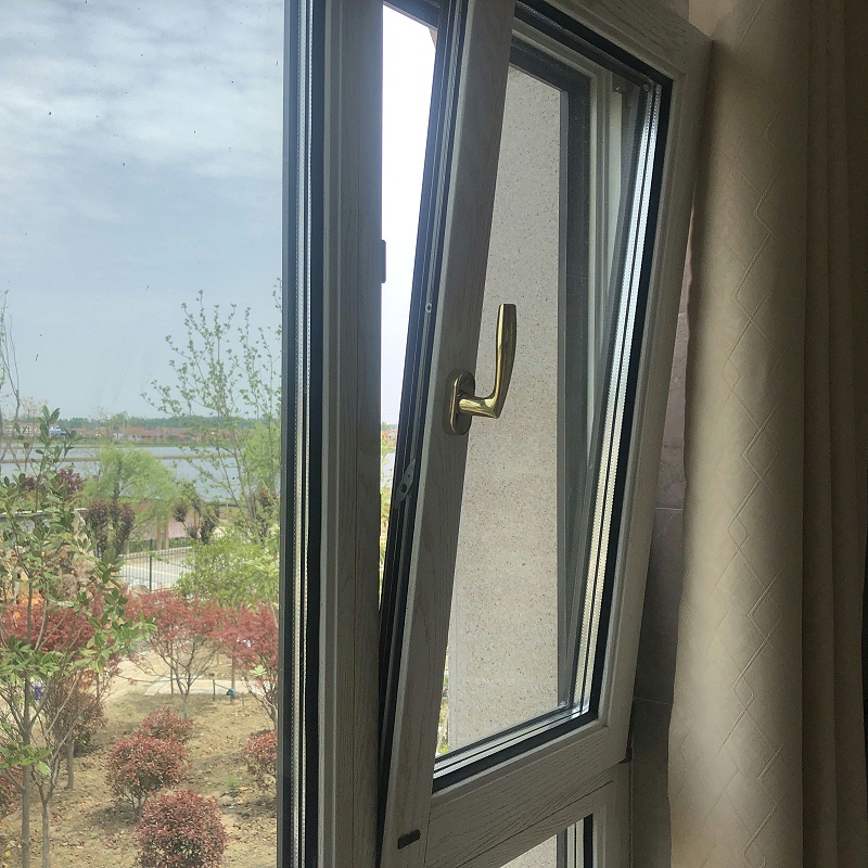 定制隔音鋁包木門窗展示