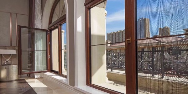 鋁包木窗為什么比斷橋窗好？