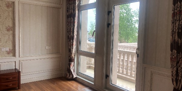 鋁包木門窗內景展示