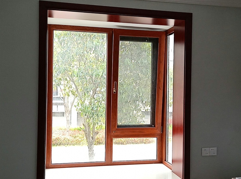 鋁包木門窗場(chǎng)景實(shí)拍